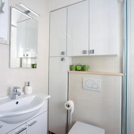 Lina Deluxe Apartment Split