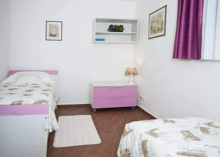 Διαμέρισμα Lina Deluxe